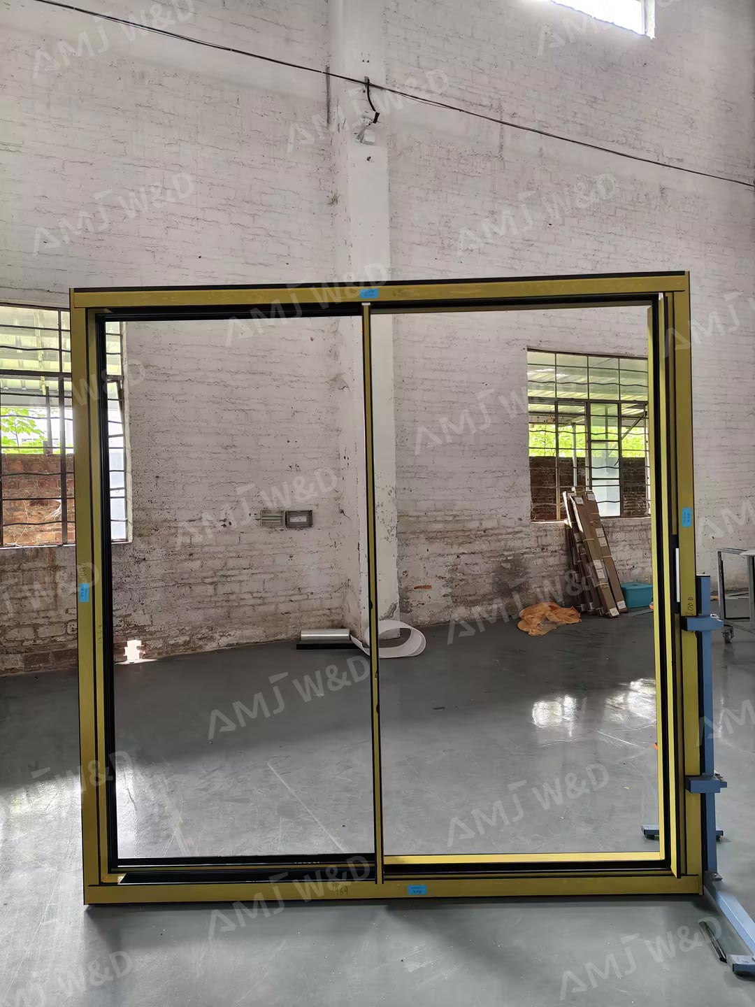 AMJ154T sliding door lock detail