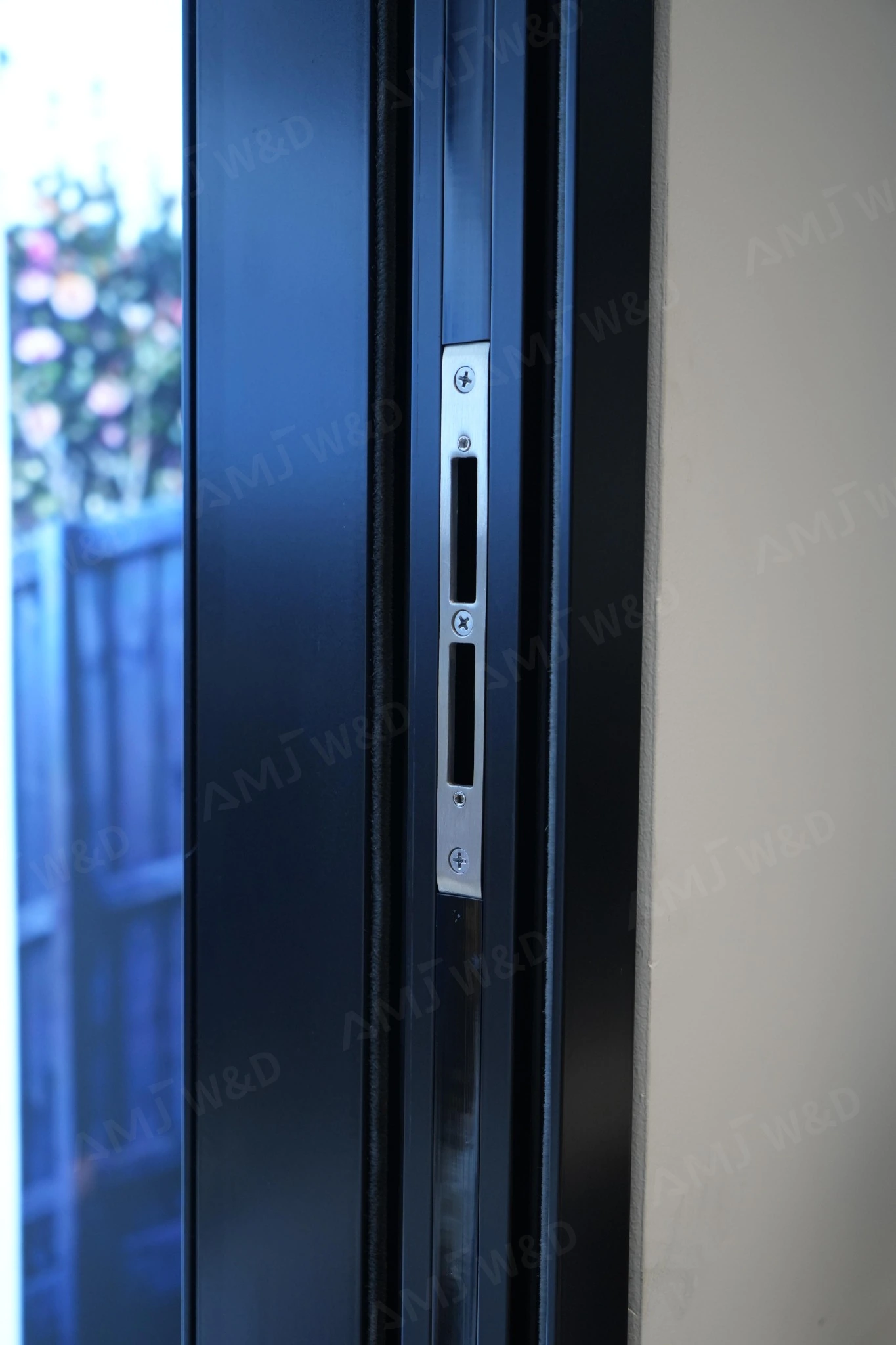 AMJ 150T Thermal Break Three-Track Sliding Door