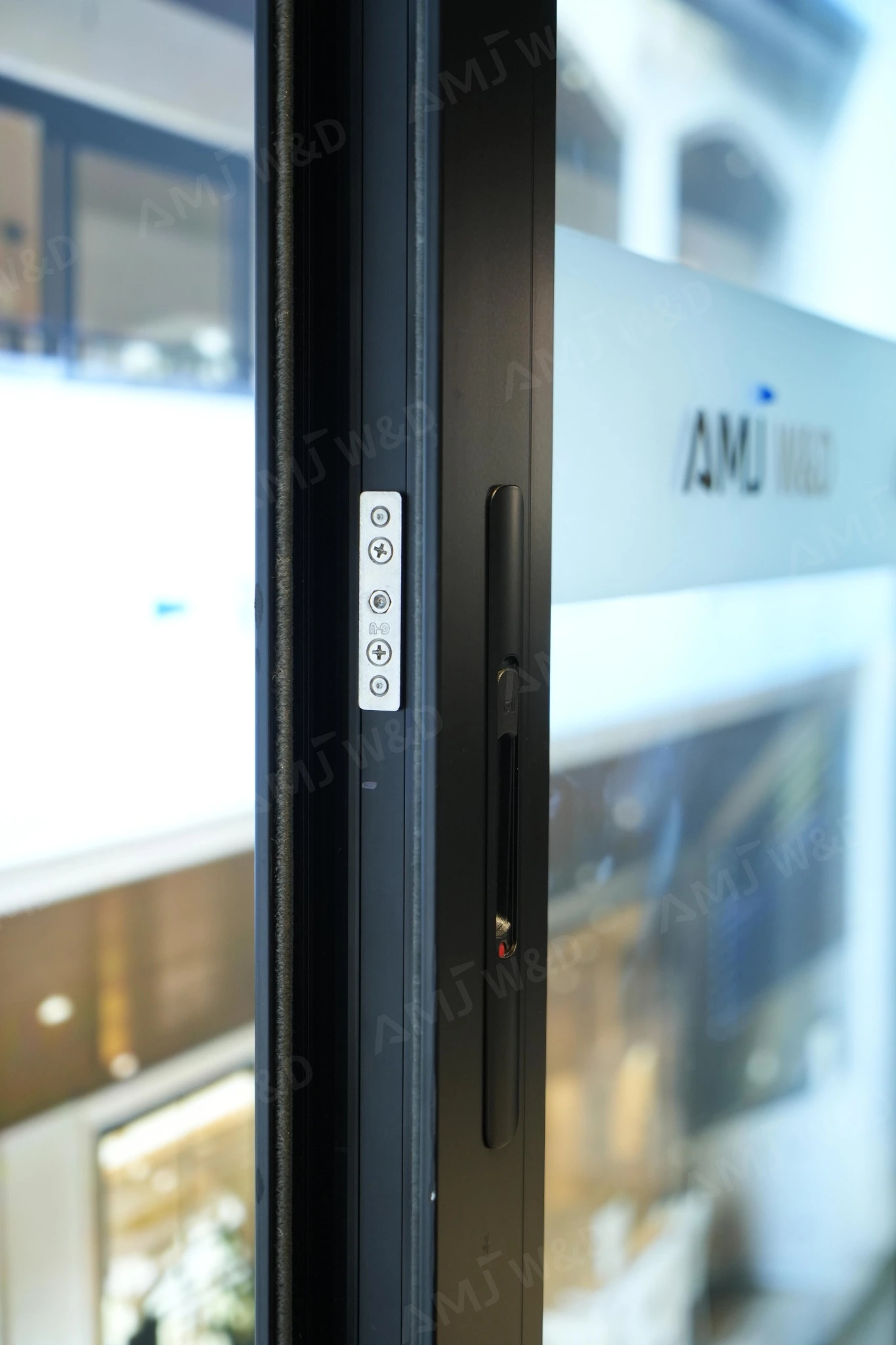AMJ 150T Thermal Break Three-Track Sliding Door
