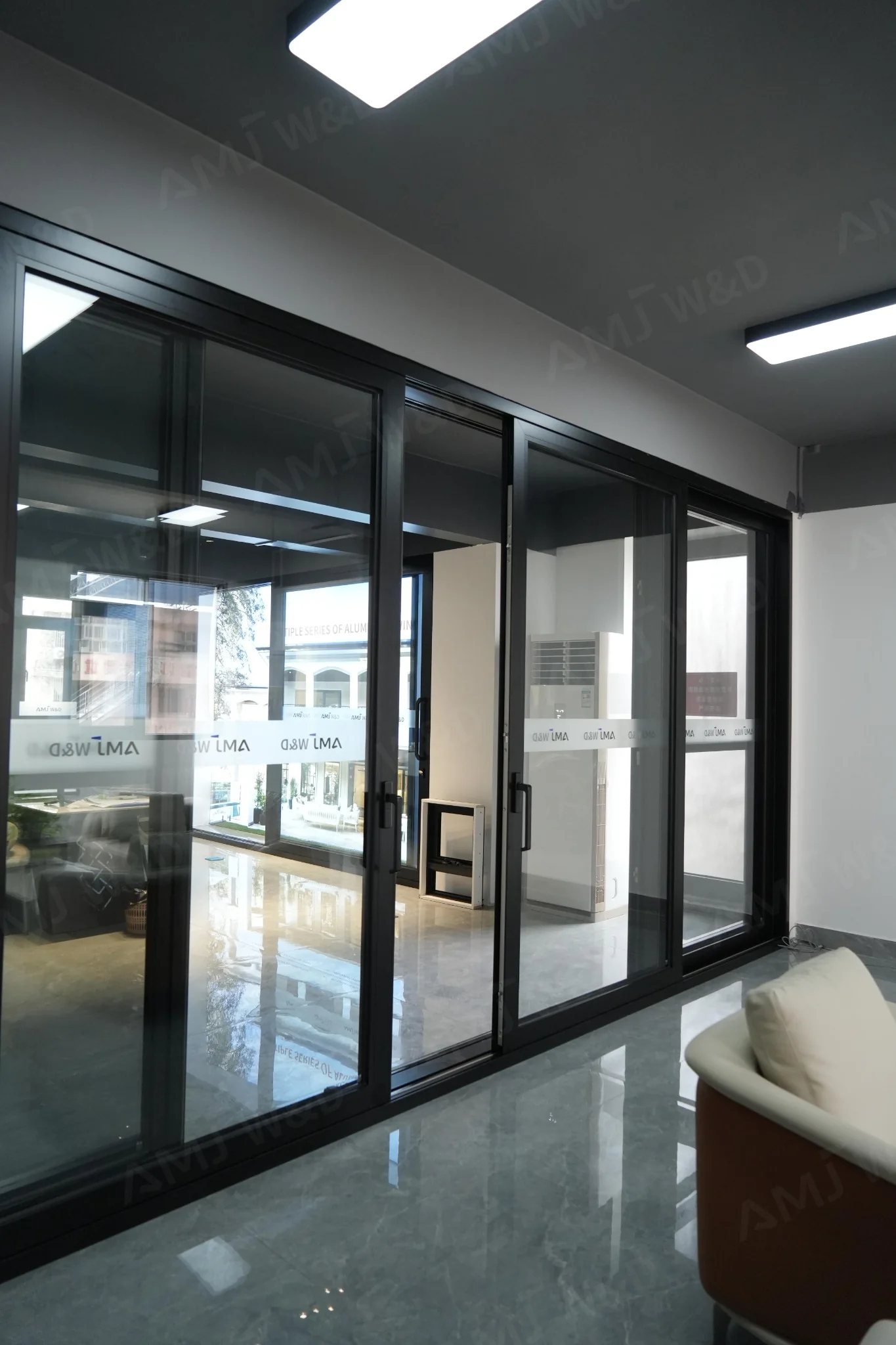 AMJ 155T Thermal Break Lift & Slide Door