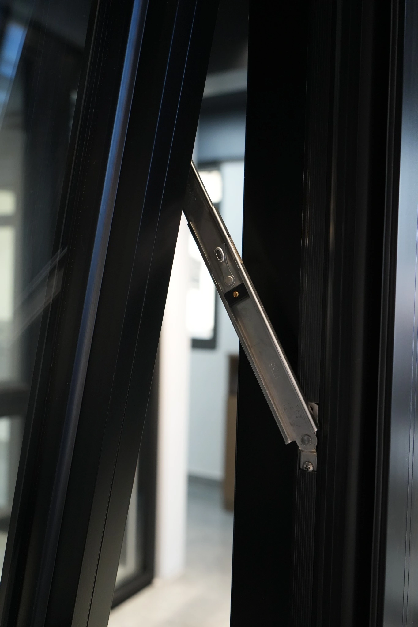 Standard Thermal Break Aluminum Awning Window