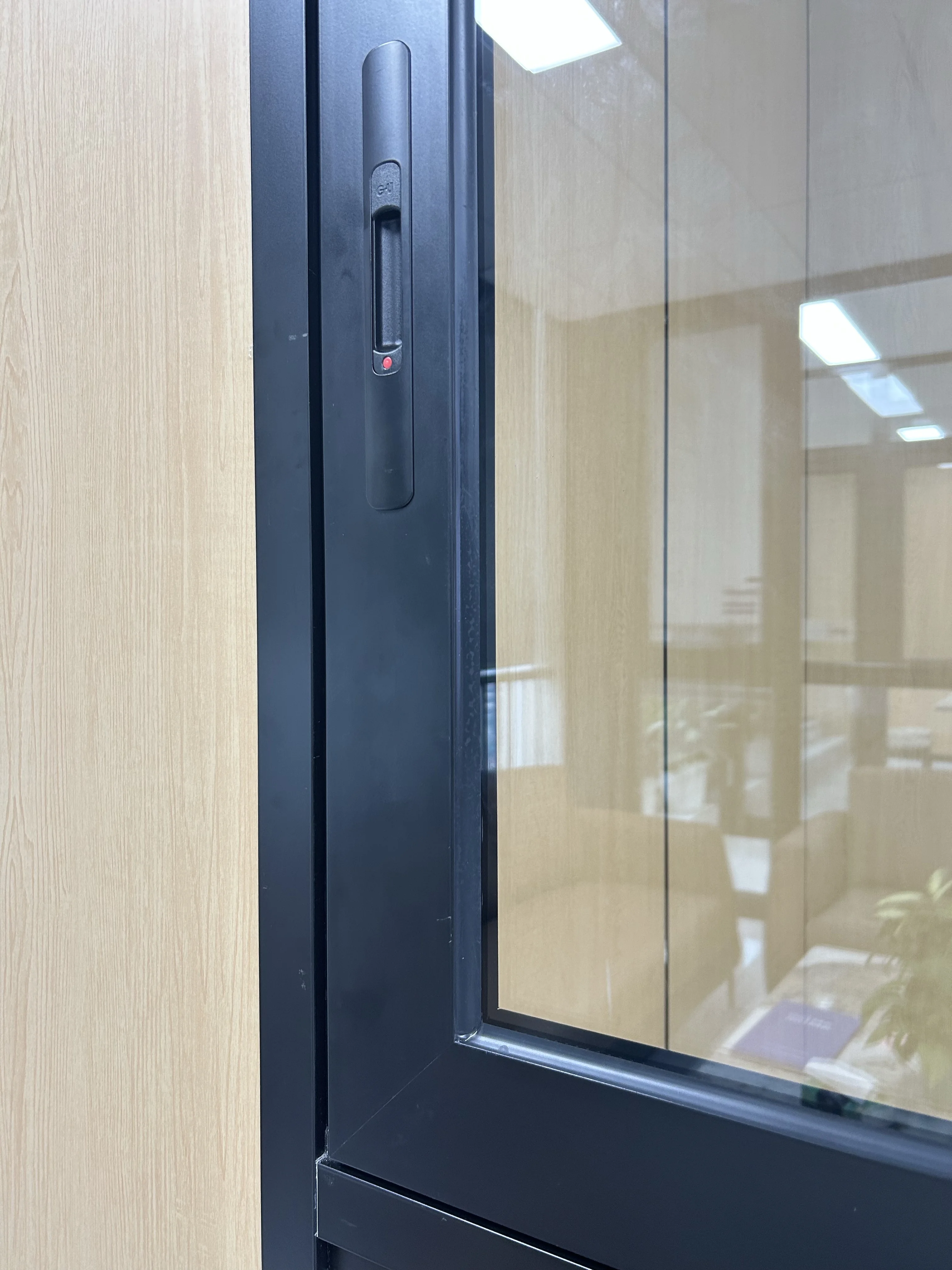 Standard Two-Track Aluminum Sliding Window