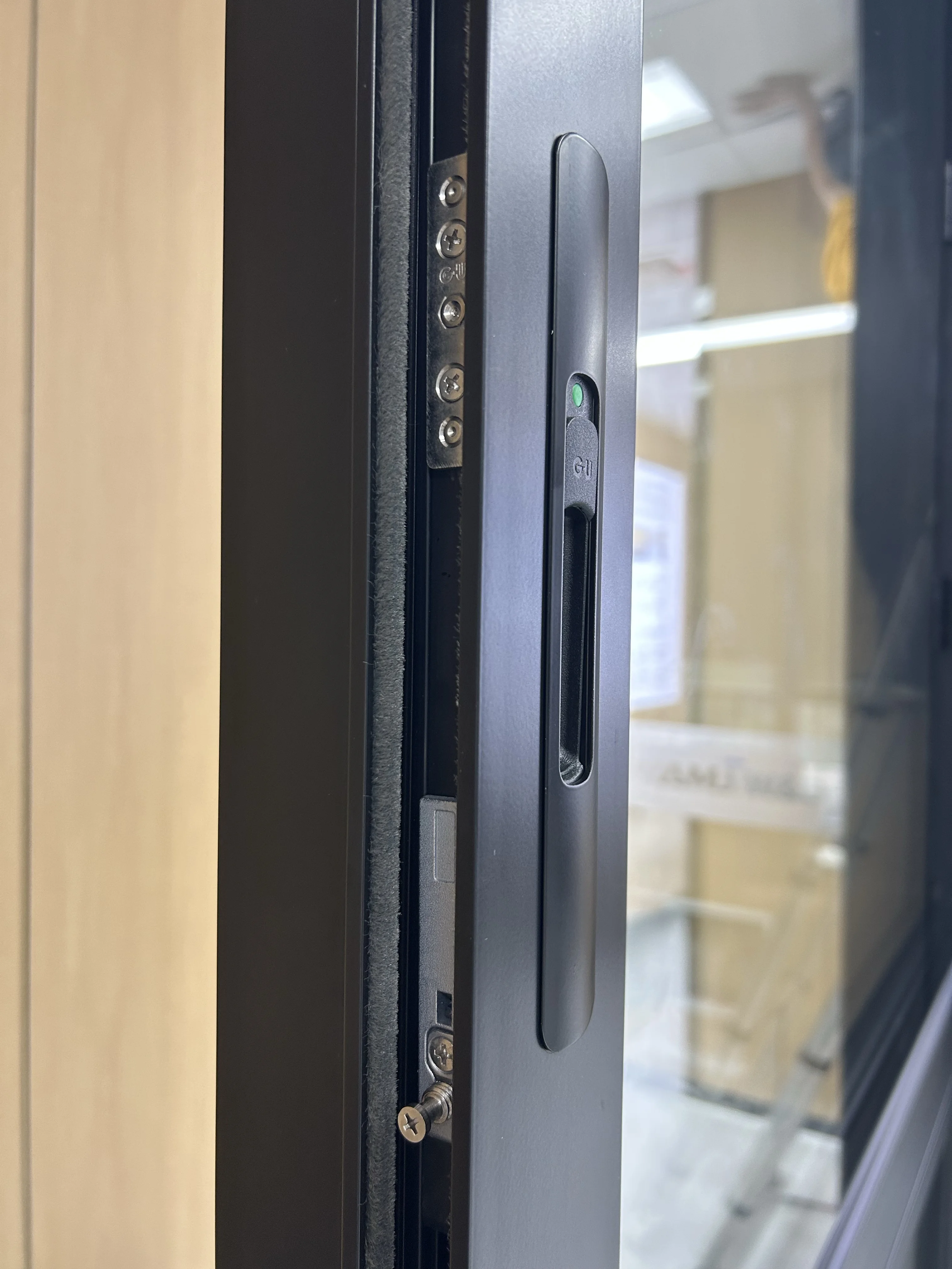 Standard Two-Track Aluminum Sliding Window