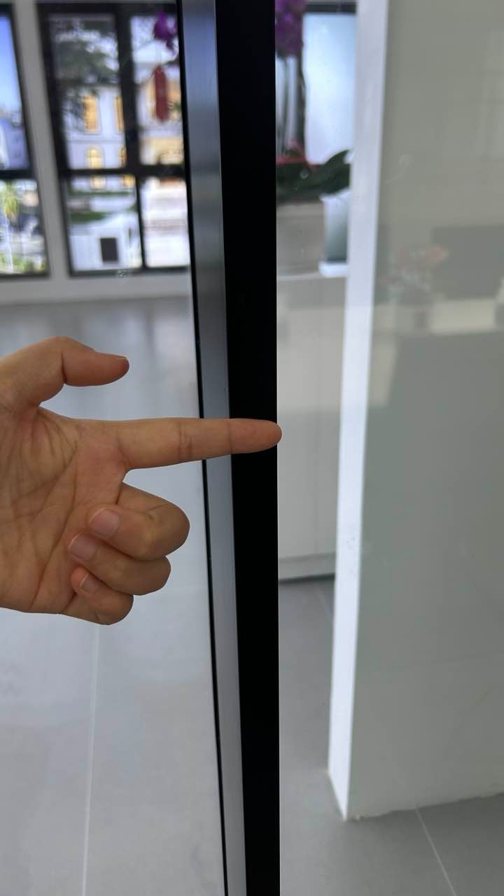 Ultra-Slim Panoramic Aluminum Sliding Door