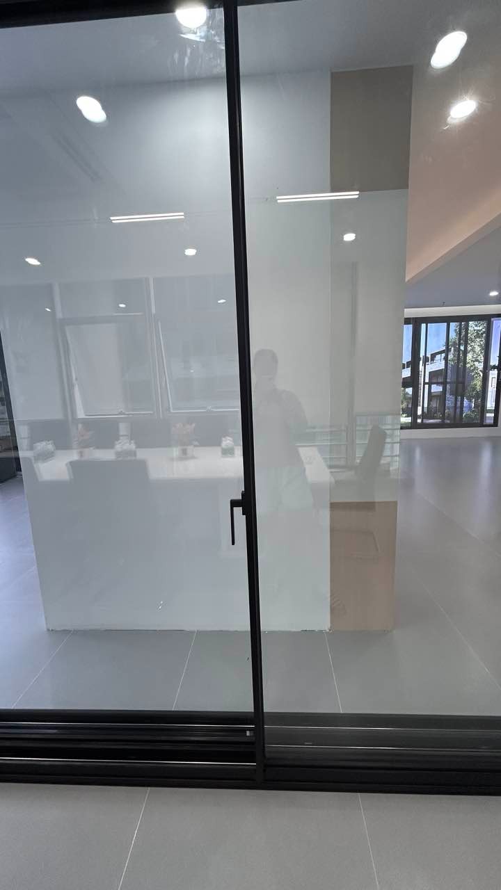 Ultra-Slim Panoramic Aluminum Sliding Door